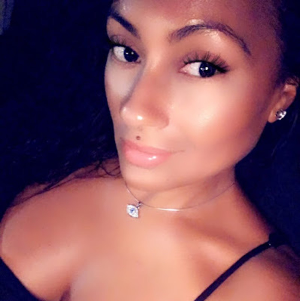 Meet your Posher, Alissa